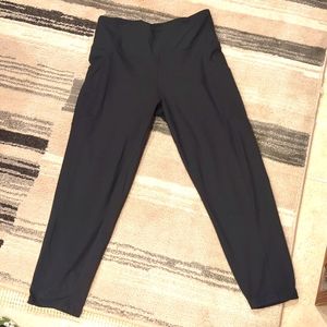 Balance Collection Capri leggings